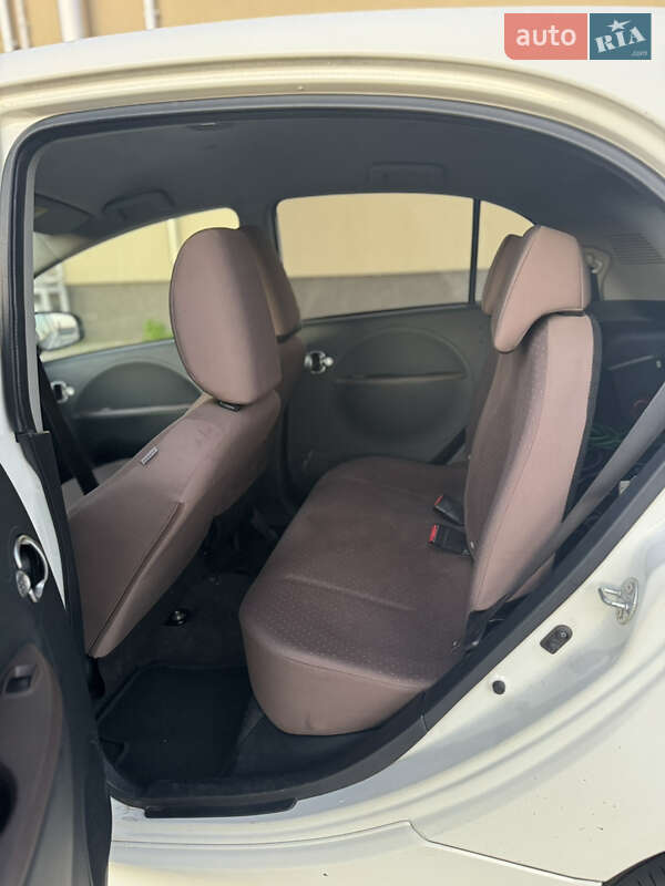 Хетчбек Citroen C-Zero 2011 в Луцьку