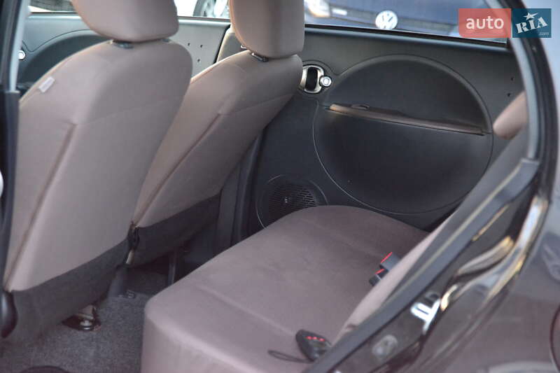 Хэтчбек Citroen C-Zero 2014 в Луцке