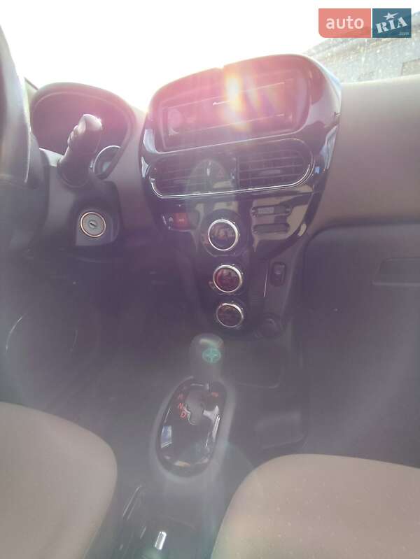 Хэтчбек Citroen C-Zero 2011 в Киеве фото 24 Хэтчбек Citroen C-Zero 2011 в Киеве