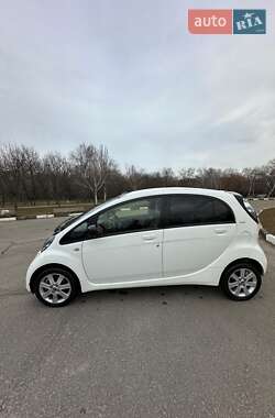 Хэтчбек Citroen C-Zero 2018 в 