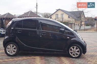 Хэтчбек Citroen C-Zero 2011 в 