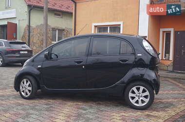 Хэтчбек Citroen C-Zero 2011 в 