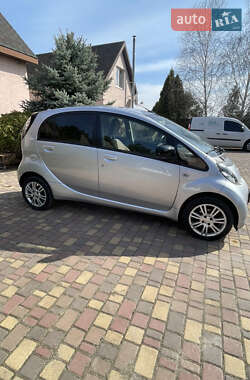 Хетчбек Citroen C-Zero 2011 в 
