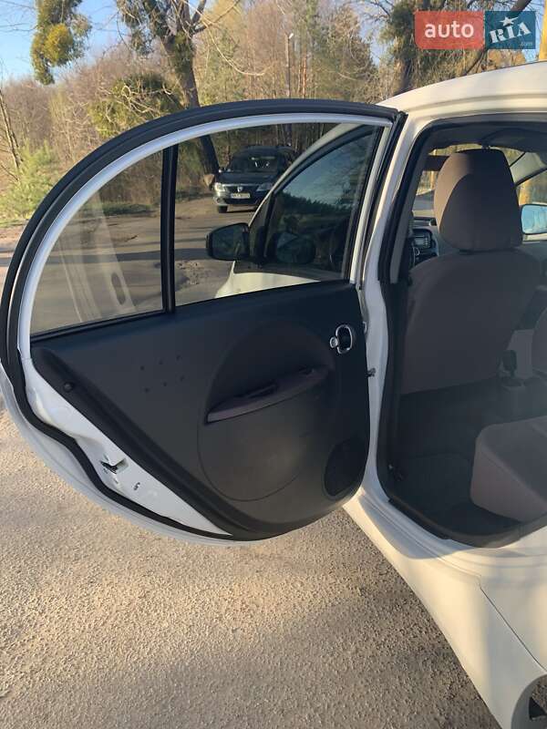 Хэтчбек Citroen C-Zero 2012 в Житомире