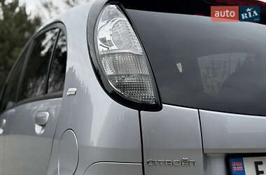 Хэтчбек Citroen C-Zero 2012 в 
