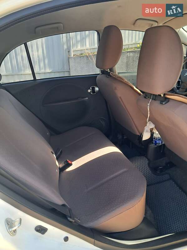 Хэтчбек Citroen C-Zero 2012 в Виннице