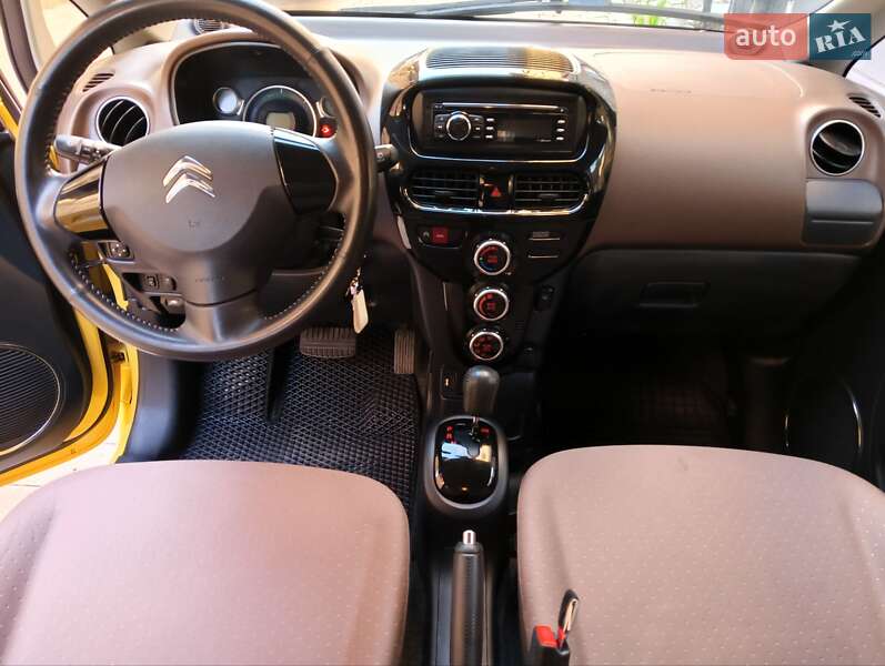 Хэтчбек Citroen C-Zero 2011 в Ирпене