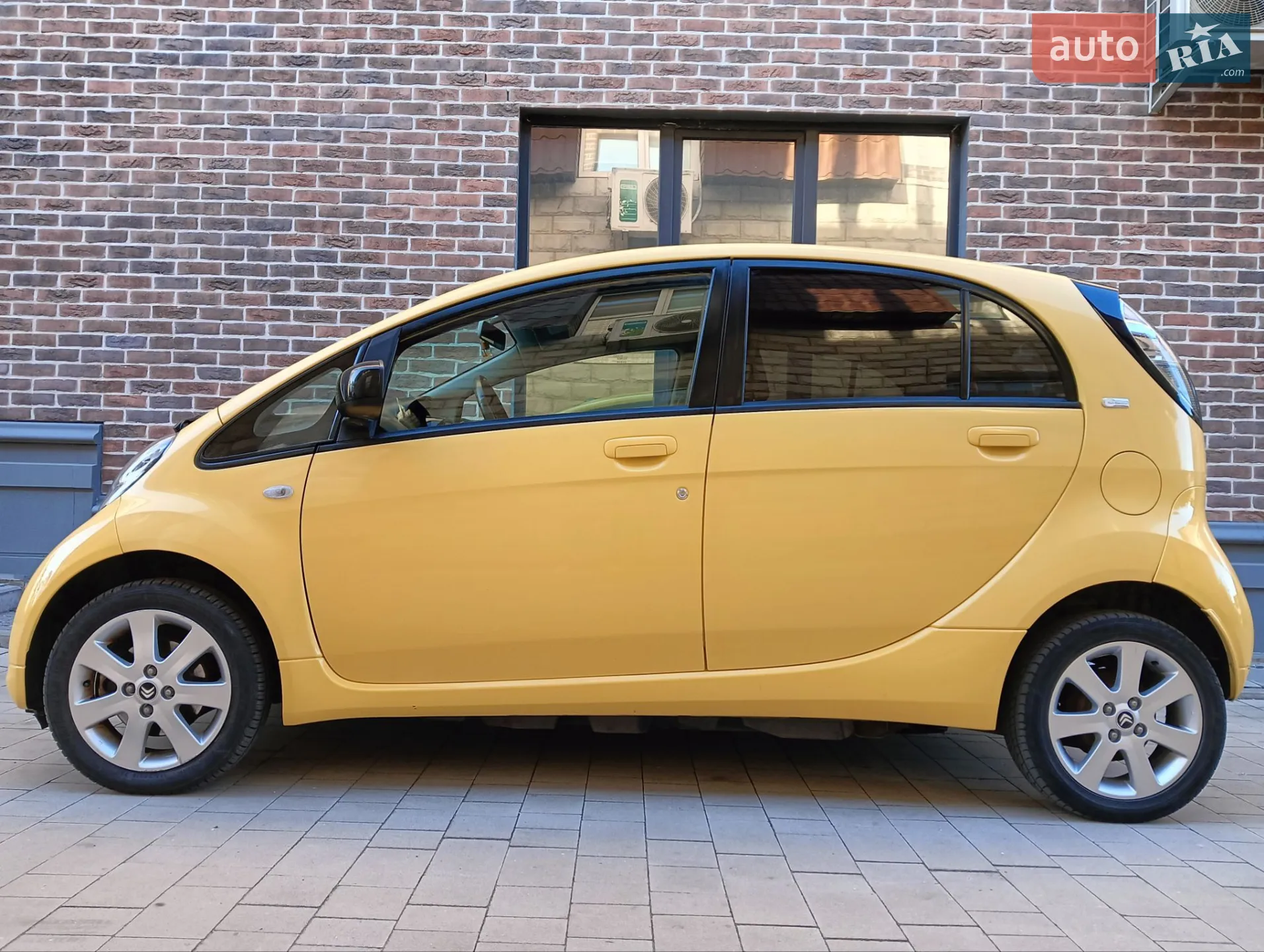 2011 Citroen C-ZERO - мініатюра 3