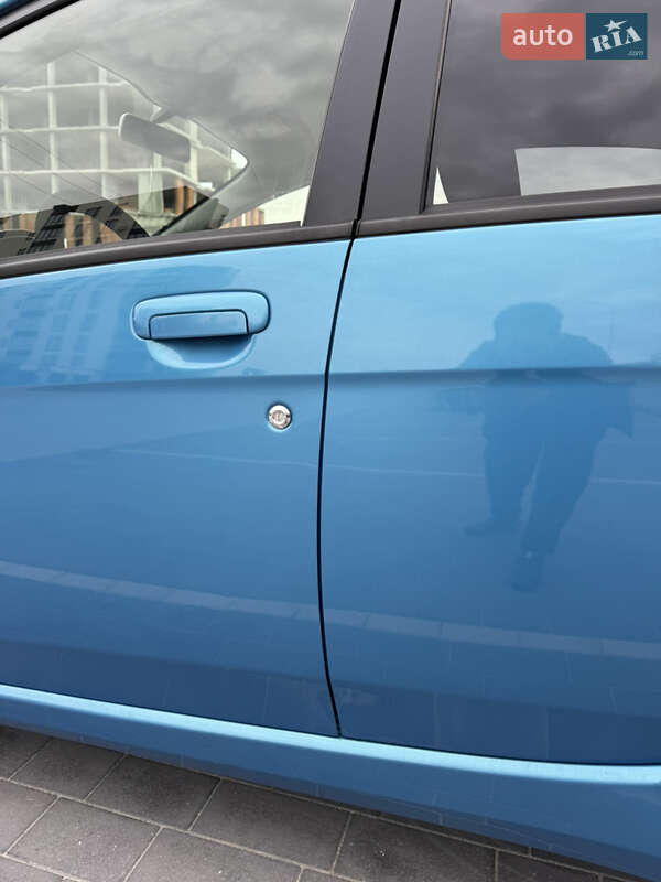 Хетчбек Citroen C-Zero 2015 в Львові