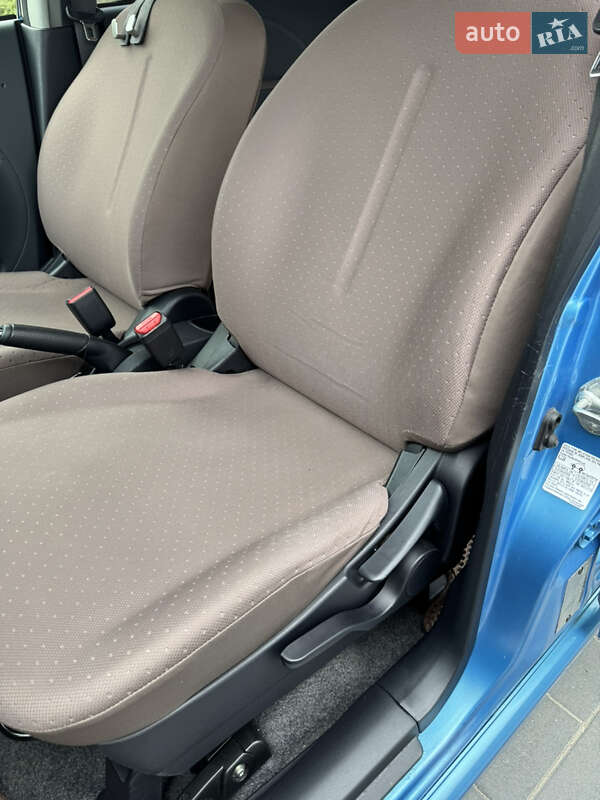 Хетчбек Citroen C-Zero 2015 в Львові