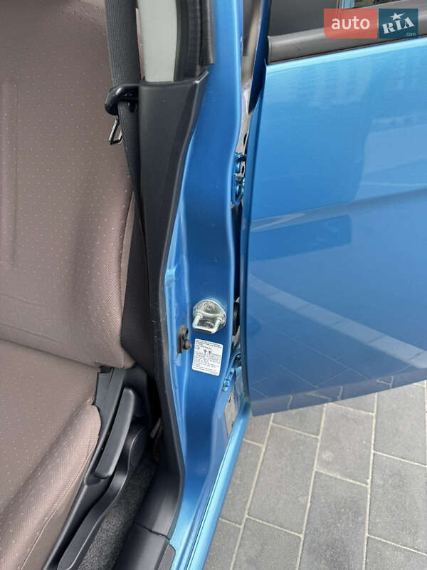 Хетчбек Citroen C-Zero 2015 в Львові