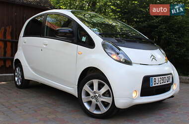 Хэтчбек Citroen C-Zero 2011 в 