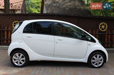 Хэтчбек Citroen C-Zero 2011 в 