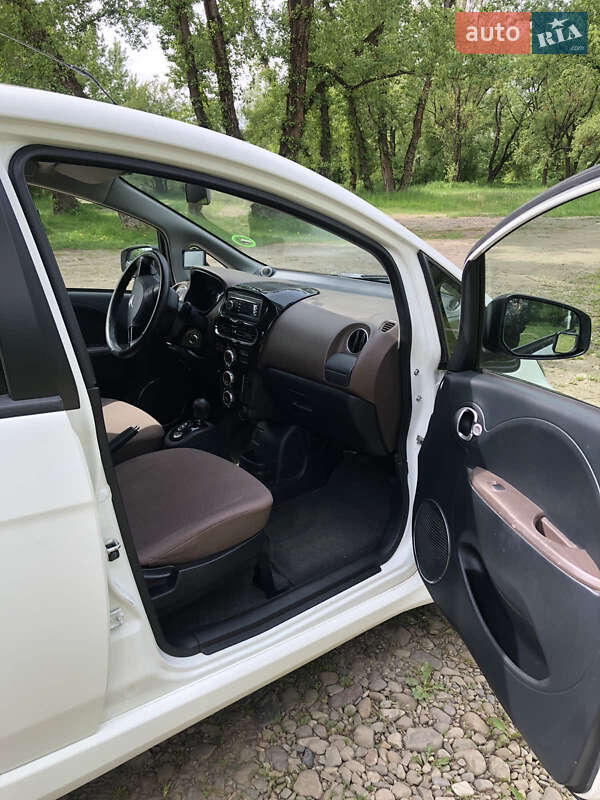 Хэтчбек Citroen C-Zero 2012 в Стрые