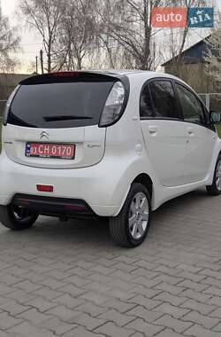 Хэтчбек Citroen C-Zero 2015 в 