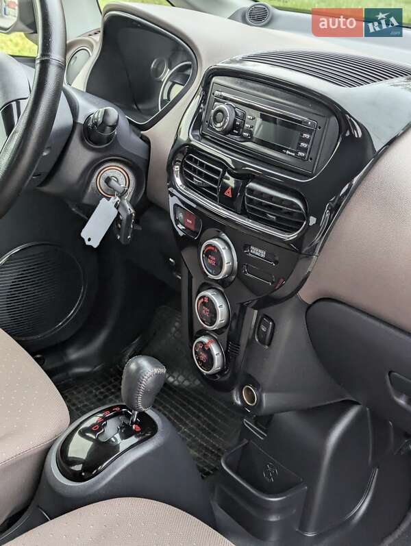 Хэтчбек Citroen C-Zero 2015 в Владимире