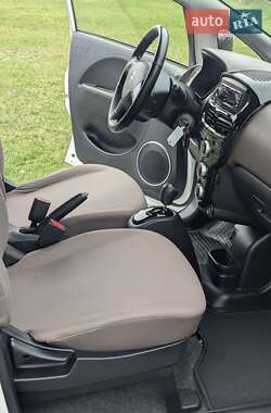 Хэтчбек Citroen C-Zero 2015 в 