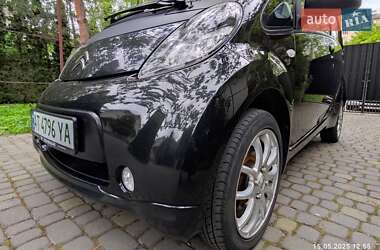 Хэтчбек Citroen C-Zero 2015 в 