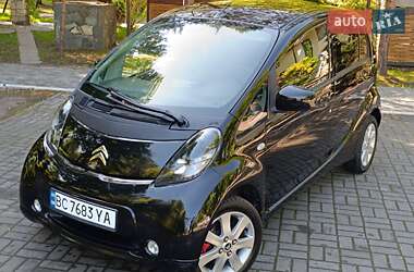Хэтчбек Citroen C-Zero 2012 в Сходнице