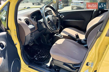Хэтчбек Citroen C-Zero 2011 в 