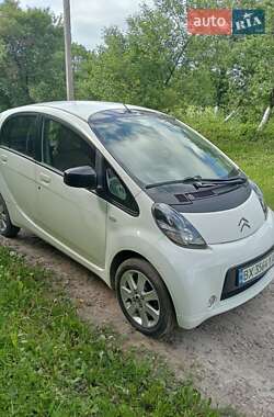 Хэтчбек Citroen C-Zero 2012 в 