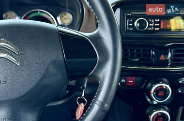 Хэтчбек Citroen C-Zero 2012 в 