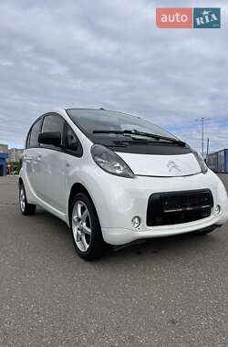 Хэтчбек Citroen C-Zero 2015 в Киеве