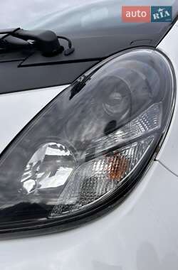 Хетчбек Citroen C-Zero 2015 в 