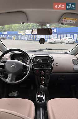 Хетчбек Citroen C-Zero 2015 в 