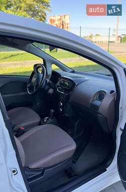 Хетчбек Citroen C-Zero 2015 в 