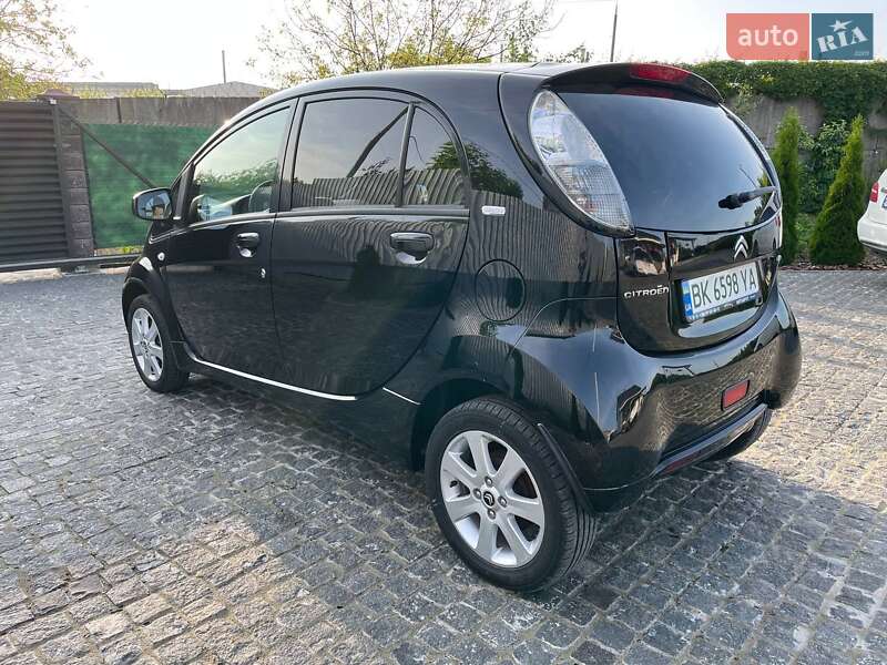 Хэтчбек Citroen C-Zero 2012 в Костополе