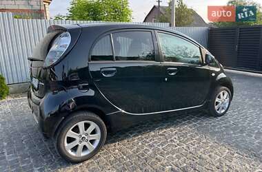 Хэтчбек Citroen C-Zero 2012 в 