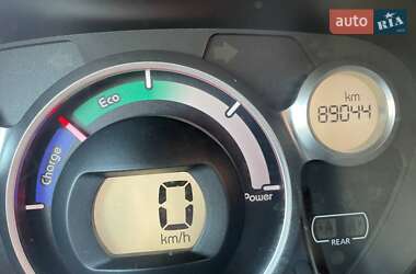 Хэтчбек Citroen C-Zero 2012 в 