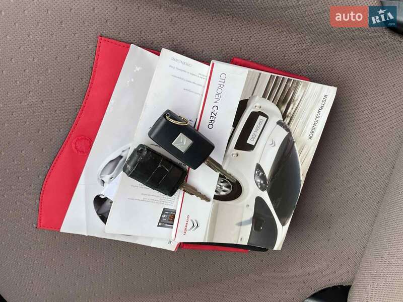 Хэтчбек Citroen C-Zero 2012 в Костополе