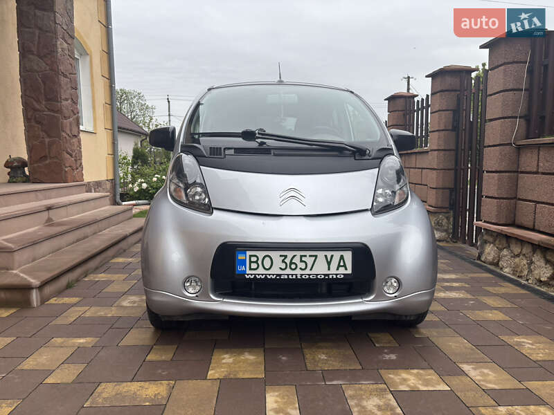 Хэтчбек Citroen C-Zero 2017 в 
