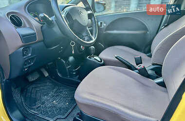 Хэтчбек Citroen C-Zero 2011 в 
