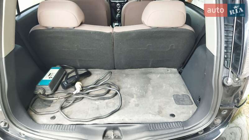 Хэтчбек Citroen C-Zero 2013 в Виннице фото 14 Хэтчбек Citroen C-Zero 2013 в Виннице