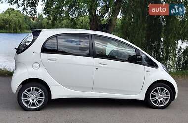 Хэтчбек Citroen C-Zero 2014 в 