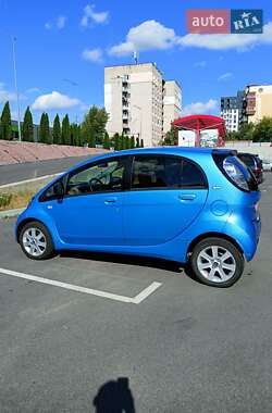 Хэтчбек Citroen C-Zero 2016 в 