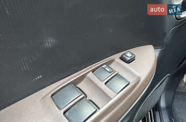 Хэтчбек Citroen C-Zero 2013 в 