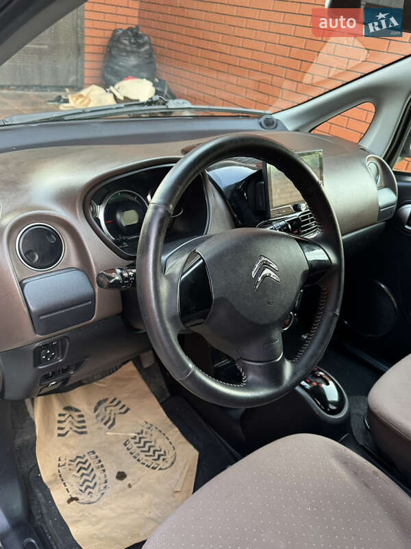 Хэтчбек Citroen C-Zero 2013 в Виннице