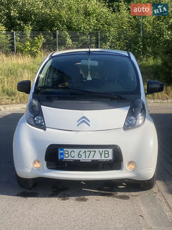 Хэтчбек Citroen C-Zero 2012 в Львове