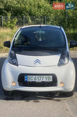 Хэтчбек Citroen C-Zero 2012 в 