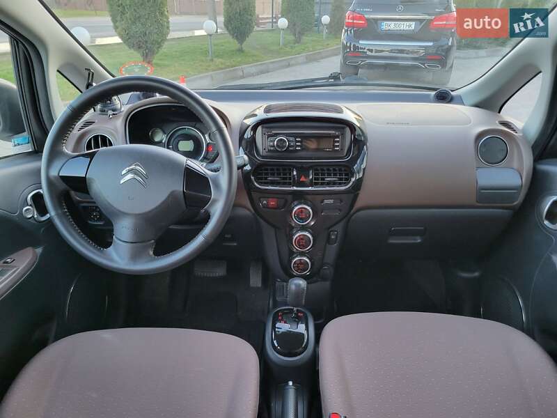 Хэтчбек Citroen C-Zero 2011 в Сарнах