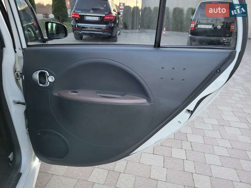 Хэтчбек Citroen C-Zero 2011 в Сарнах
