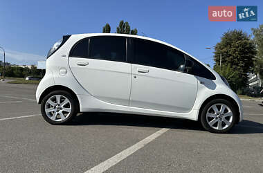 Хэтчбек Citroen C-Zero 2013 в 
