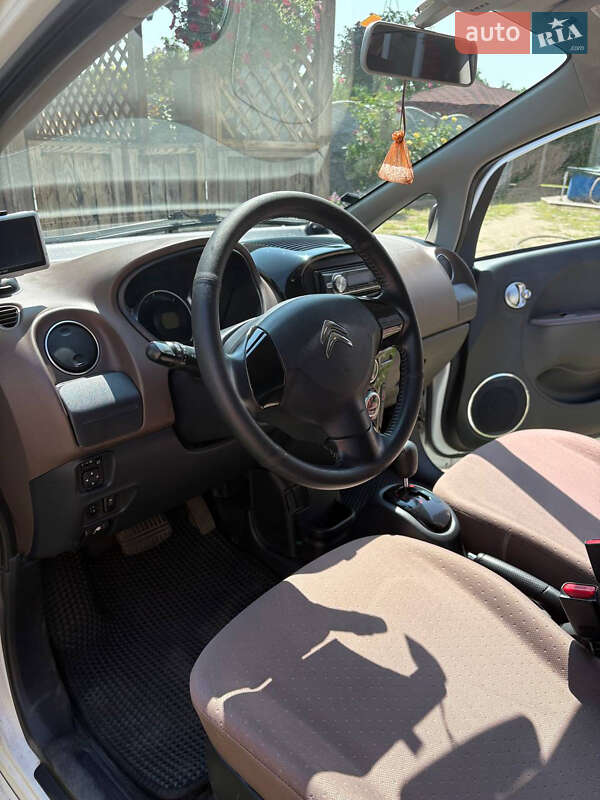 Хэтчбек Citroen C-Zero 2011 в Кременчуге