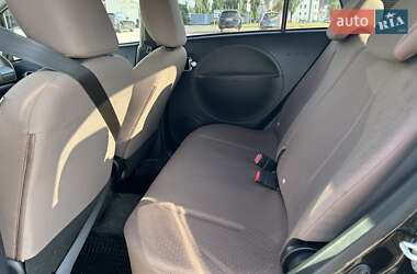 Хэтчбек Citroen C-Zero 2011 в 