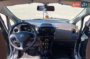 Хэтчбек Citroen C-Zero 2011 в 