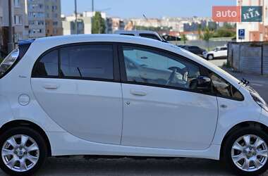 Хэтчбек Citroen C-Zero 2011 в 